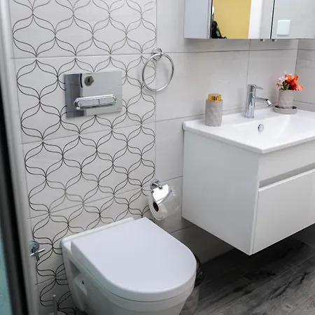 Sea Magic Royal - Ruhiges Mit Dachterrasse Und Meerblick Apartamento *