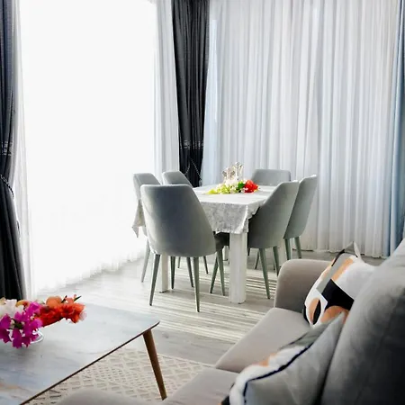 Sea Magic Royal - Ruhiges Mit Dachterrasse Und Meerblick Apartamento Agios Georgios (Girne)